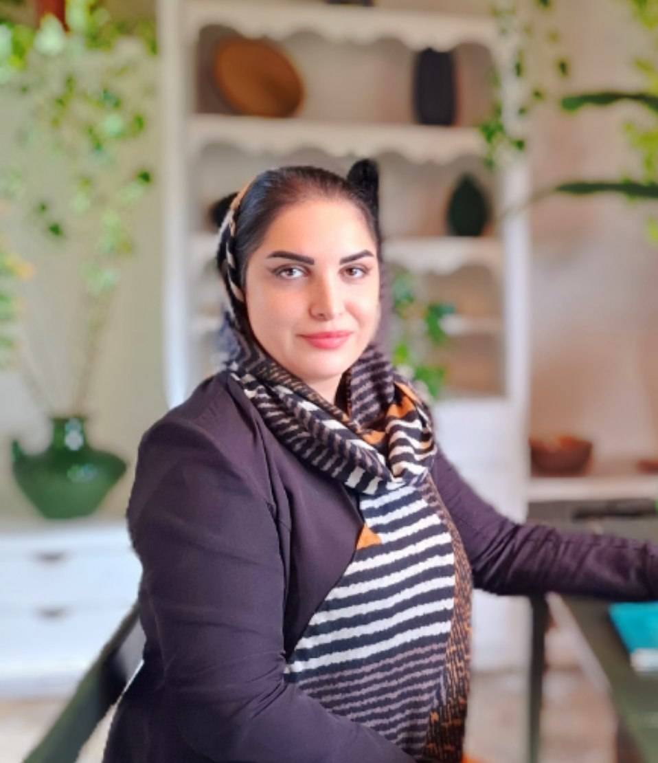 دکتر خانم دکتر بهاره ماهوتی